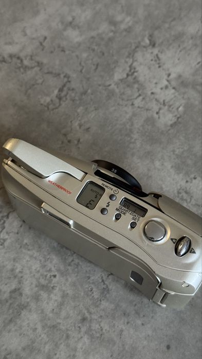 Терміново! Olympus mju ZOOM 70 плівковий фотоапарат 35мм