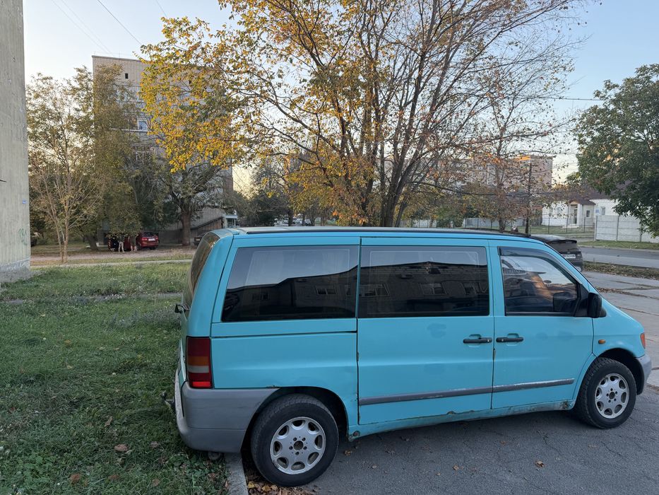 Продам пассажирский Mercedes Vito 2000 год