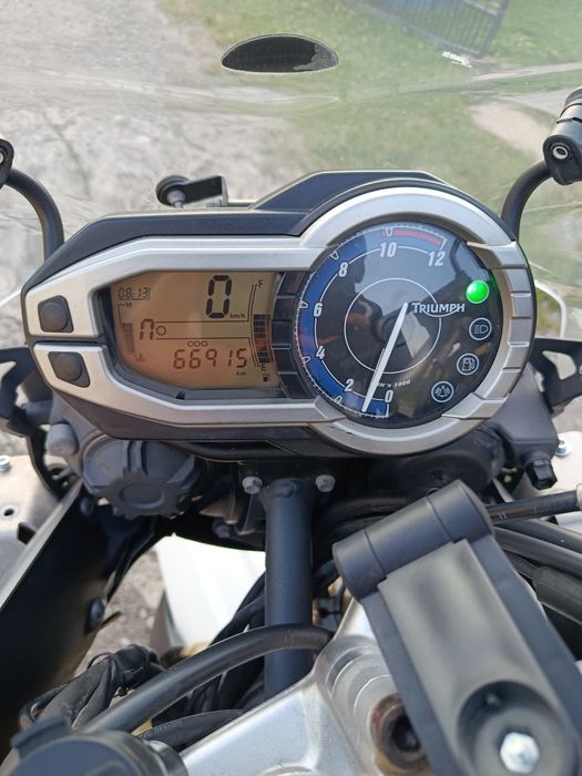 Triumph Tiger 800