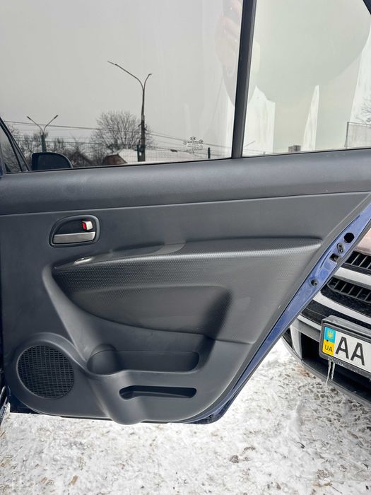 Продам Kia Carens 2006 рік можлива розстрочка,кредит,обмін!