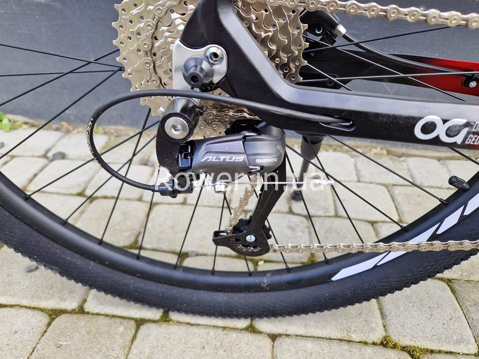 Магнієвий велосипед Cronus 27.5" Hurricane 2025 Рама-17" red-black