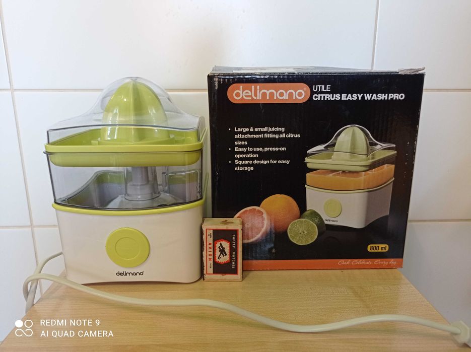 Соковыжималка ( фрэшница)