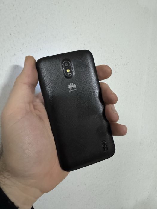 Huawei Y625 [Android 4.4.2/1GB RAM/4GB internos]