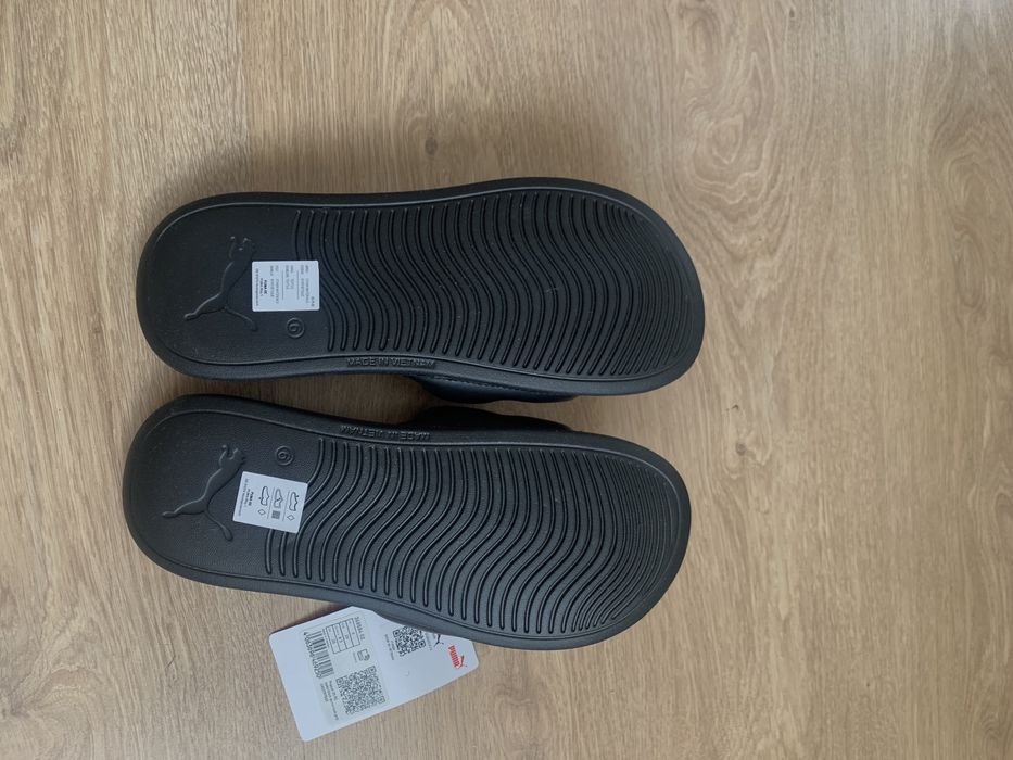 Взуття , шльопанці Puma нові оригінал