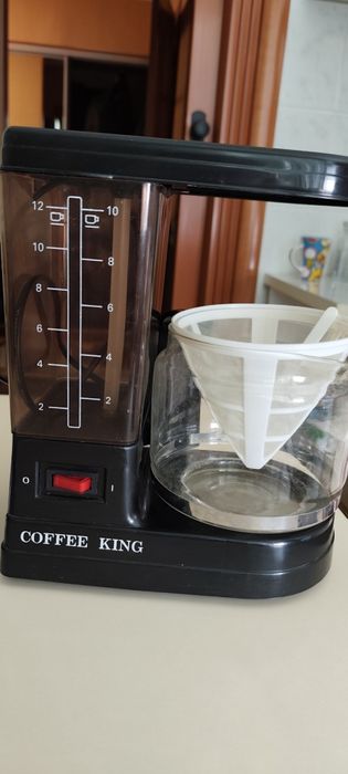 Капельная кофеварка coffee king  mt-1709