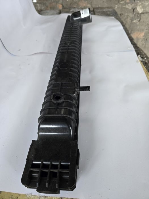 Бачок радиатора Renault Premium, Premium 2, Kerax