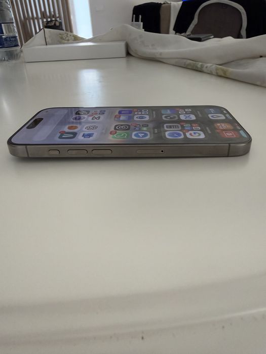 Iphone 15 pro 256GB Titânio Natural