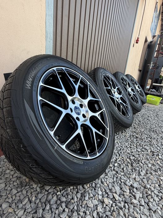 Felgi aluminiowe z oponami Ford 255/50R20 Ford Explorer 5x114.3 czujniki tpms