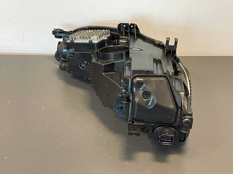 Prawa Lewa Lampa Reflektor AUDI A4 B9 8W0 Lift Full Led