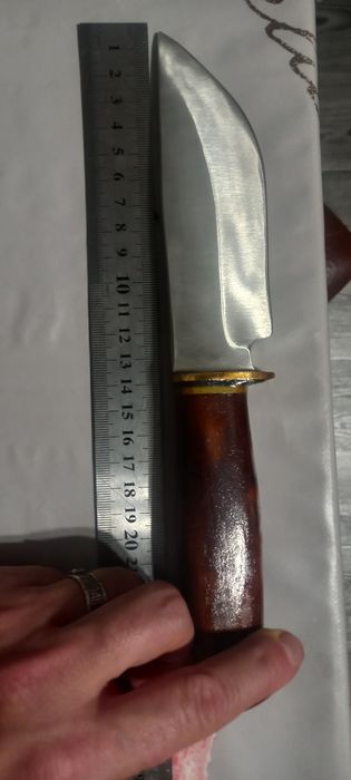 Нож ручной работы из инструментальной стали