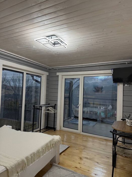 НОВИЙ РІК ВІЛЬНО.Два брати ЕКО. будинок або окремі кімнати.ЧАНИ.