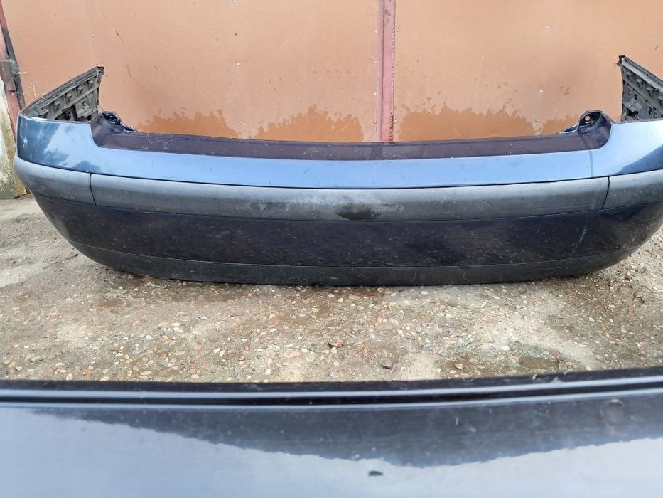 Zderzaki Passat B5,B6 przedlift sedan