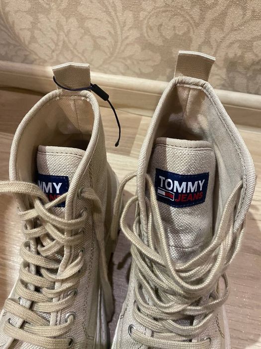 Кросівки tommy jeans flat boot