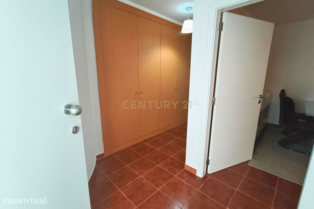 Oportunidade de Arrendamento em Portalegre: Apartamento T3 Mobilado (