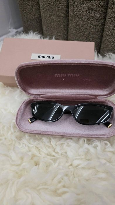 Okulary słoneczne MiuMiu