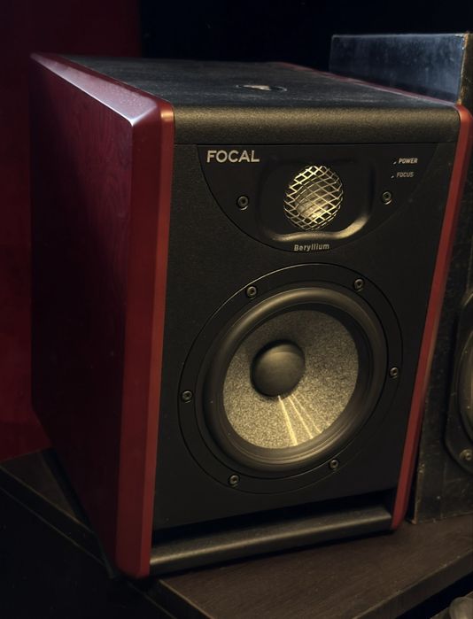 Monitores de Estúdio Focal Solo6