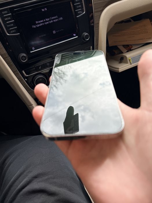 Iphone 16 pro max 256gb white