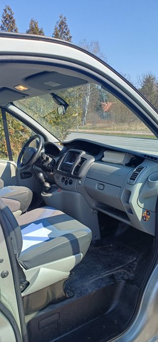 Renault Trafic 2.0 dci 115KM 2011
