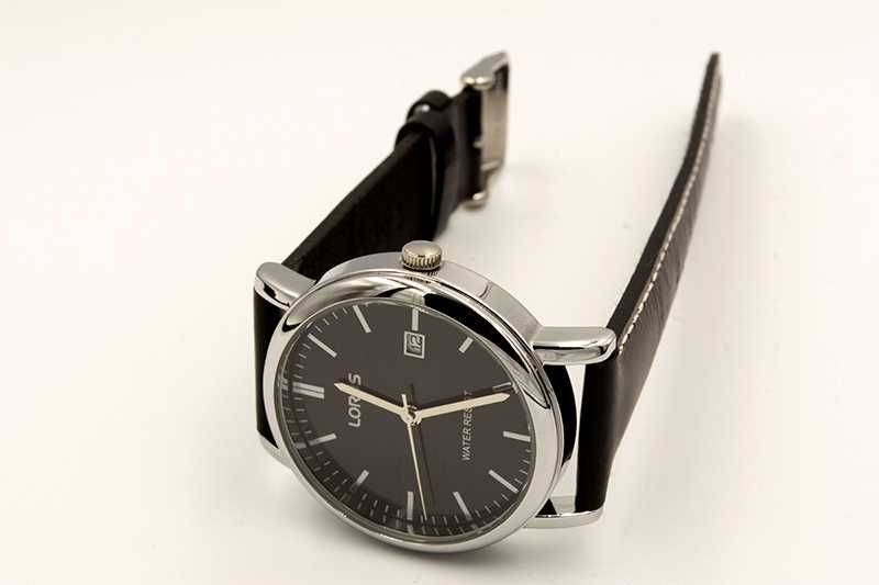 Relógio de Pulso Masculino Lorus, Novo com Garantia