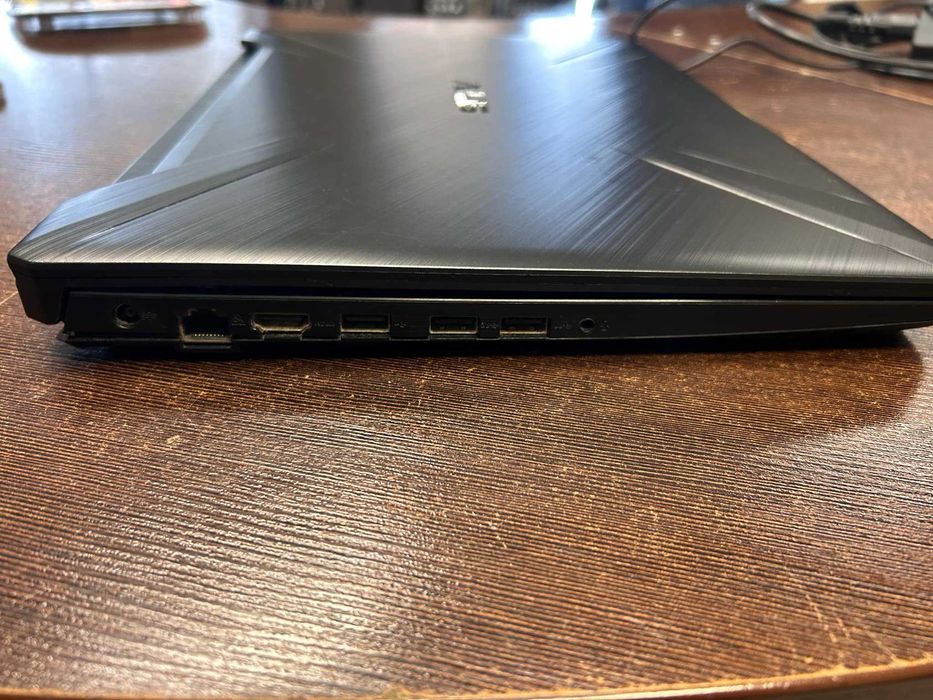 Laptop Asus FX505G 15,6 " Intel Core i5 12 GB / 470GB