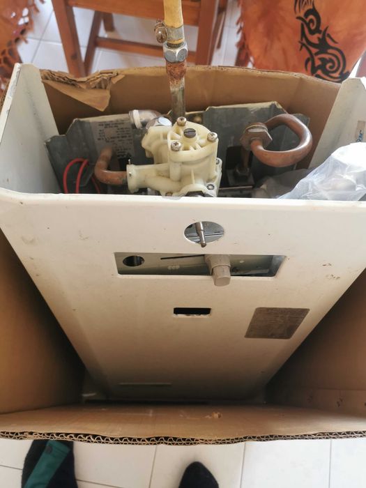 Esquentador junkers para aproveitar as pecas