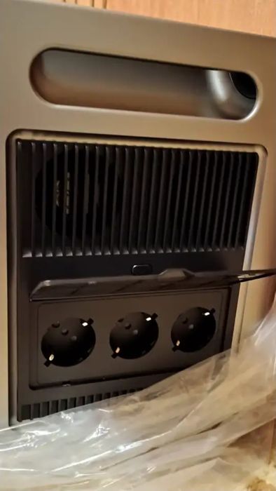 Зарядна станція Aferiy AF-P210 2400w/2048Wh LiFePO4  UPS (ДБЖ)