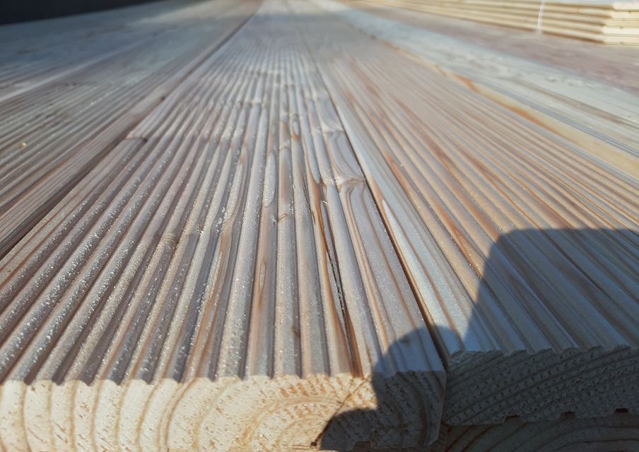 Deska tarasowa ( podbitka elewacja boazeria)