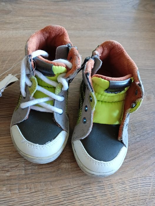 Sprzedam buty dla chłopca