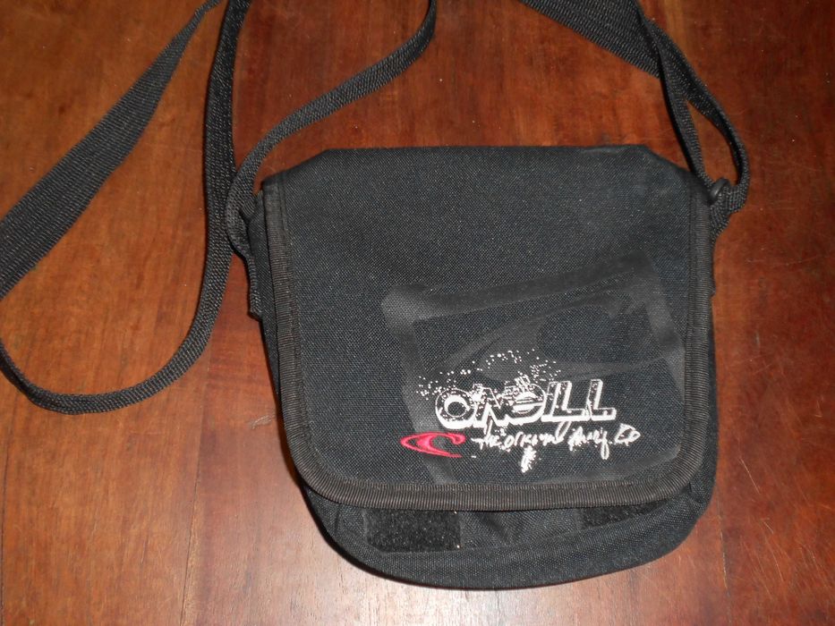 Mala bolsa tiracolo pochete O'neill Oneill
