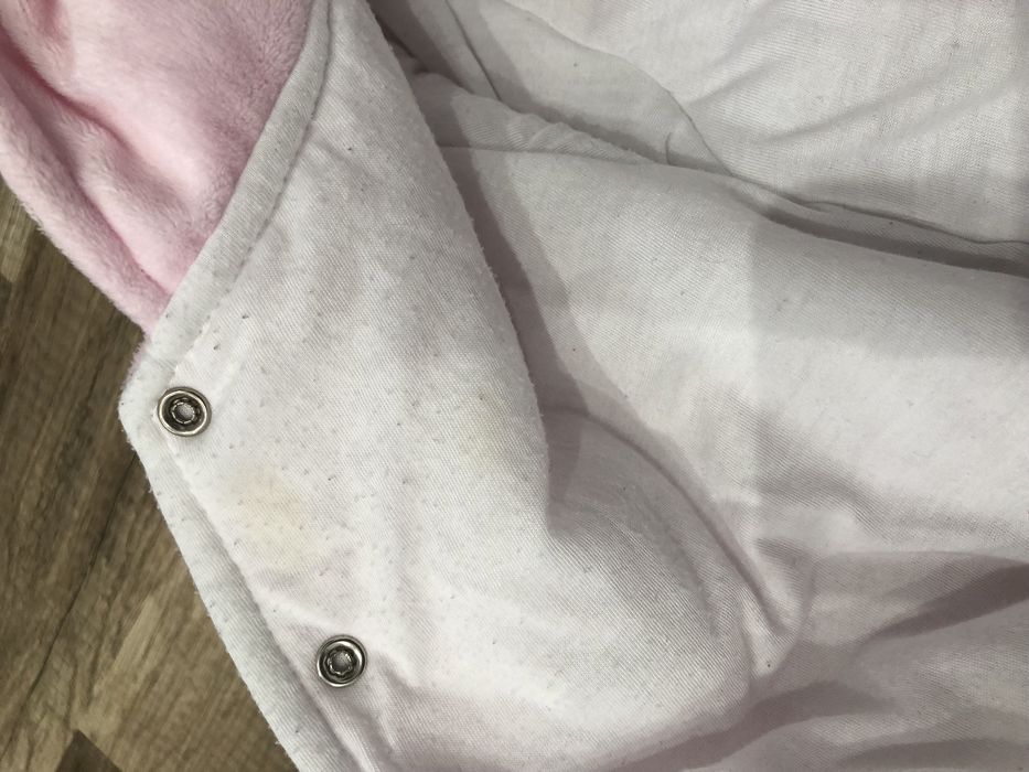 Kombinezon niemowlęcy