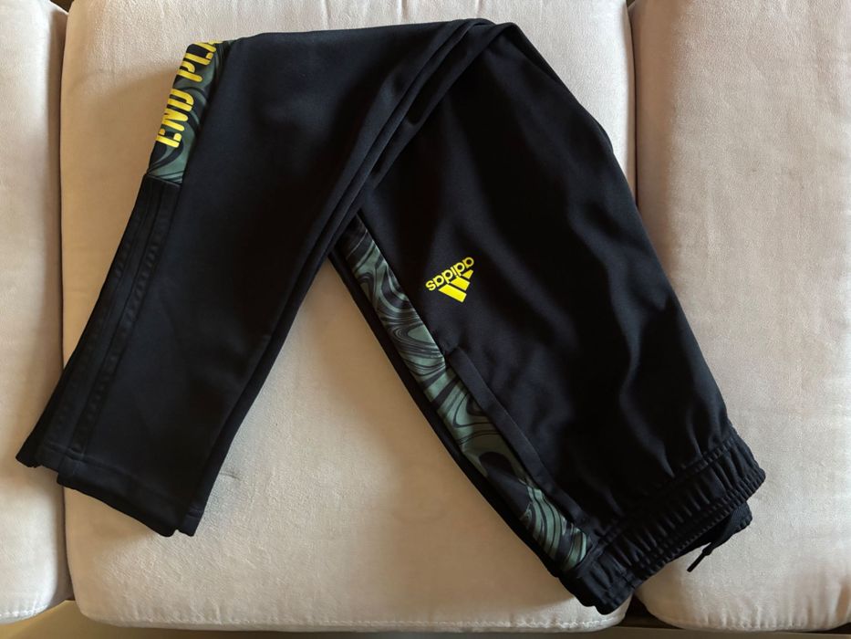 Komplet dresowy Adidas 152 cm