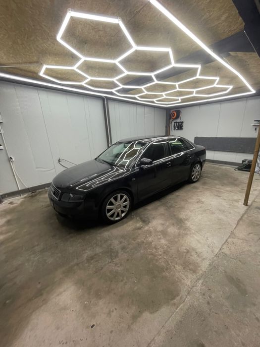 Audi A4Limousine
