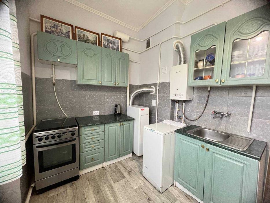 Продаж 1- кімнатної квартири - де не потрібно рахувати поверхи!