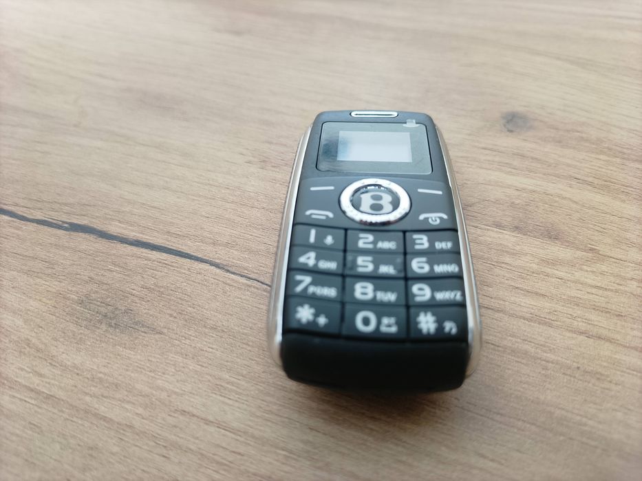 Mini telefon Bentley