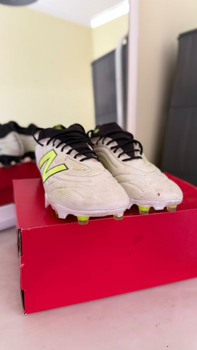 Chuteira new balance