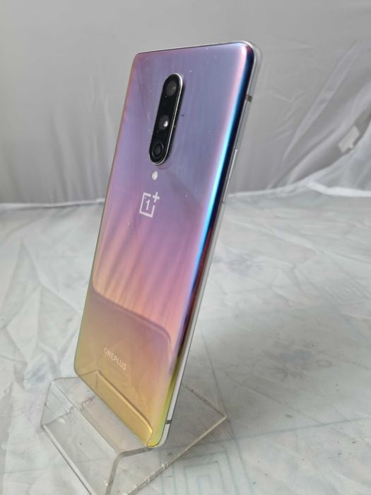 OnePlus 8 8/128GB IN2017 отличное состояние