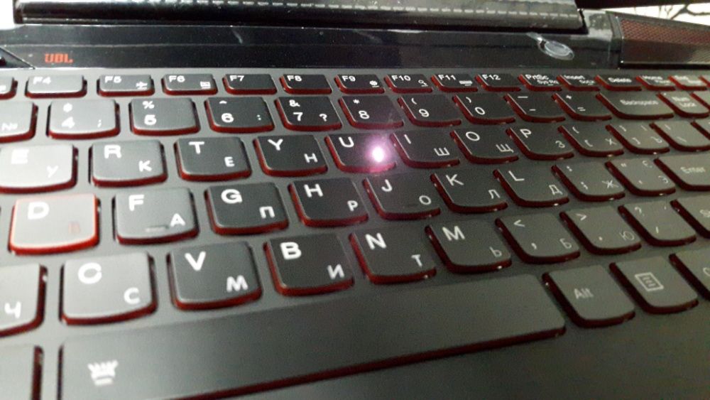 Гравировка клавиатуры ноутбука. Лазерная гравировка клавиатур Киев ...