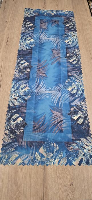 Niebieski bieżnik w liście 40x 116