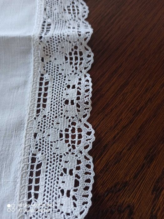 Serweta wyszywana 80x80