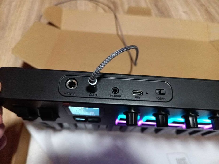 M-VAVE SMK-37 PRO Midi клавиатура, синтезатор, секвенсор