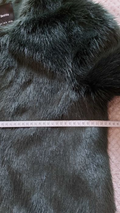 Коротка шубка з штучного хутра