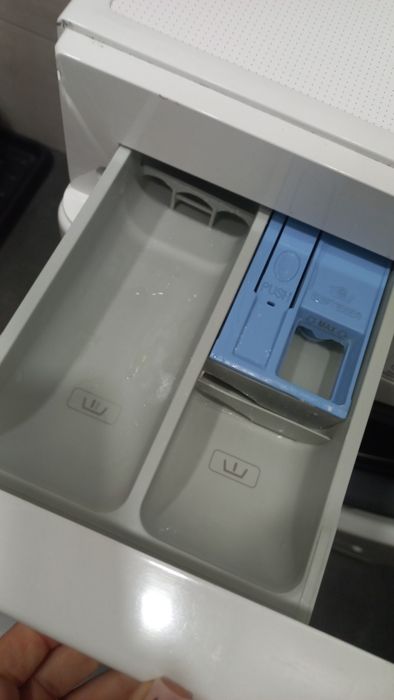 Пральна машинка  з сушкою LG 8кг