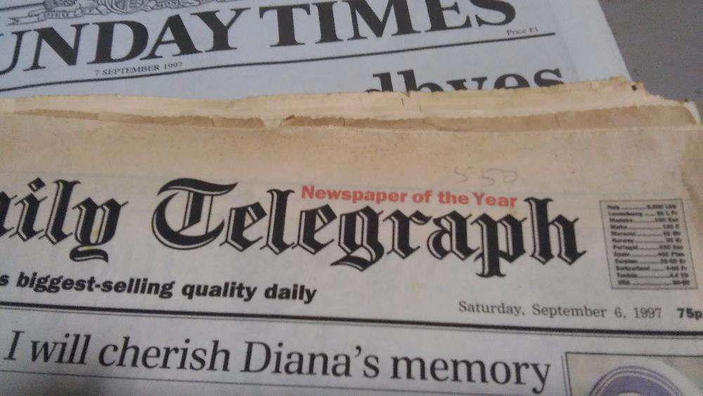 Jornais antigos estrangeiros