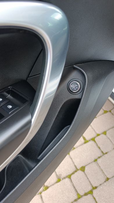 Opel Insignia 2.0 CDTI Sports Tourer, 163 к.с., 120 kW.