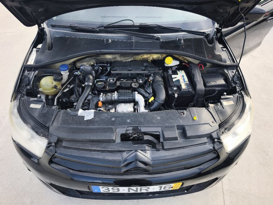 Citroen  c4 elysee 1.6 HDI avariado
