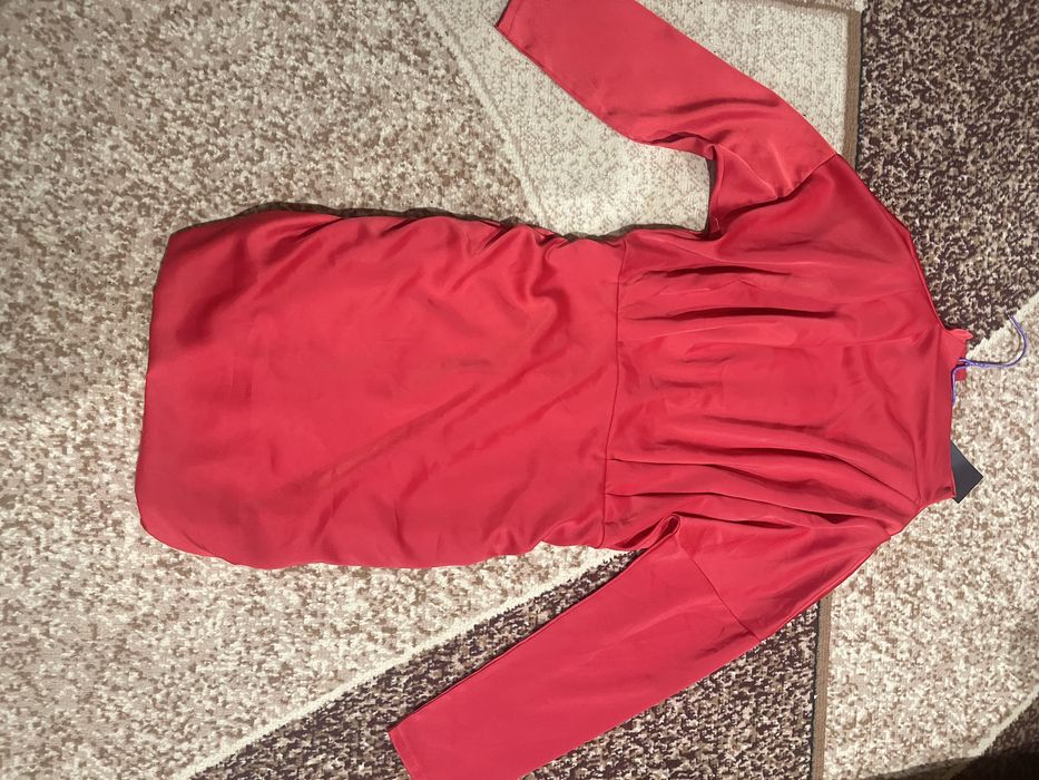 Стильна жіноча сукня