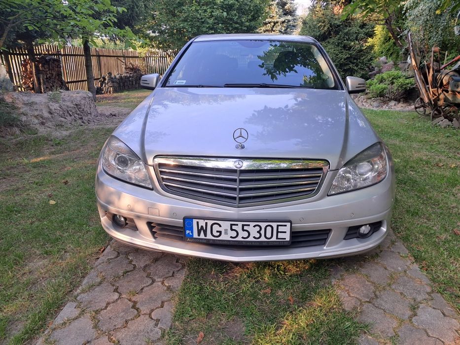 Mercedes c180 w204 2008r