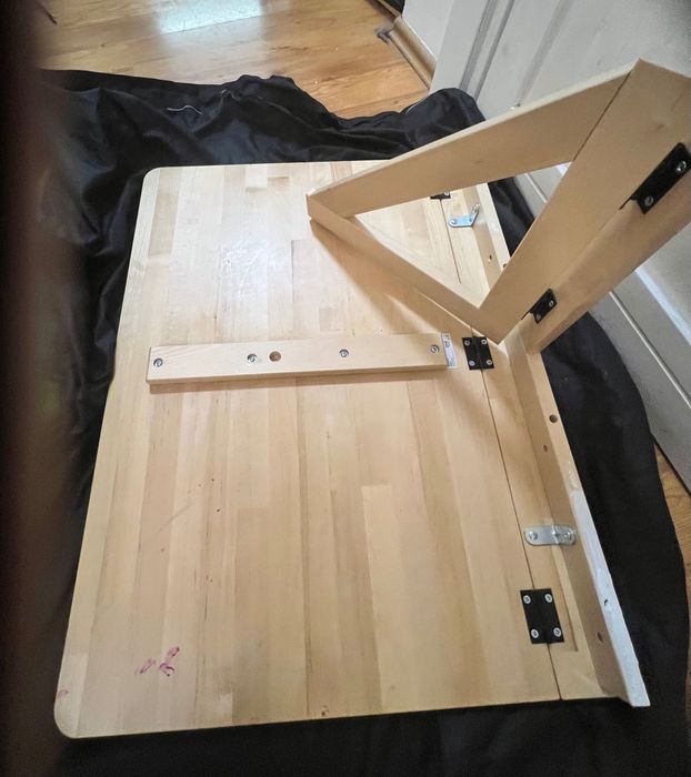 Rozkładany drewniany stolik IKEA 80 x 58