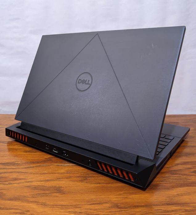 Dell G15 5530 rtx4060 i7-13650hx 360гц