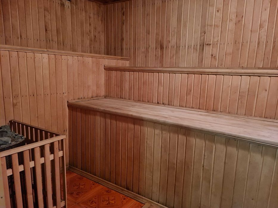 Аренда посуточно. Теплый бассейн,барбекю,Сауна,Бильярд